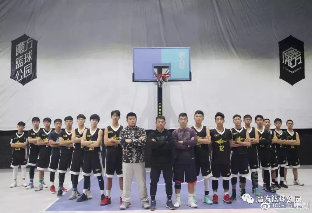 哪里可以找到适合青少年的篮球季前赛训练营_2